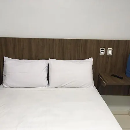 Hotel Redentora Plaza-3