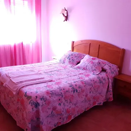Hostal Río Mundo-3