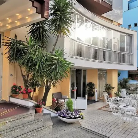 Hotel Cosmos-3