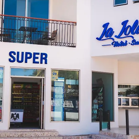 La Lola Hotel&Suites-3