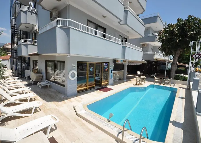 Defne & Zevkim Hotel