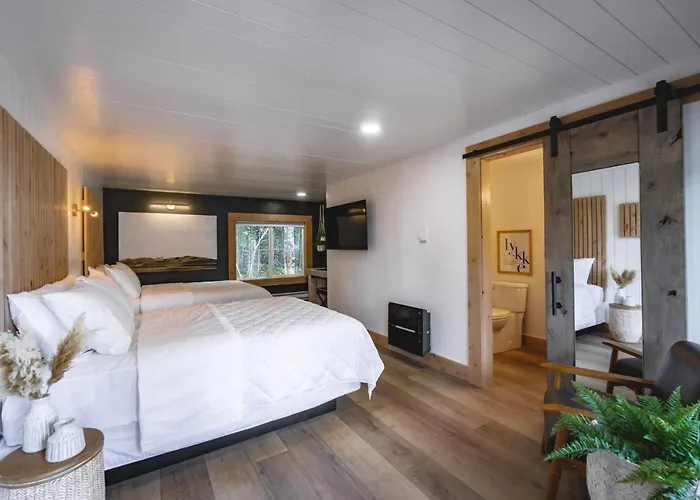 Scandia Inn