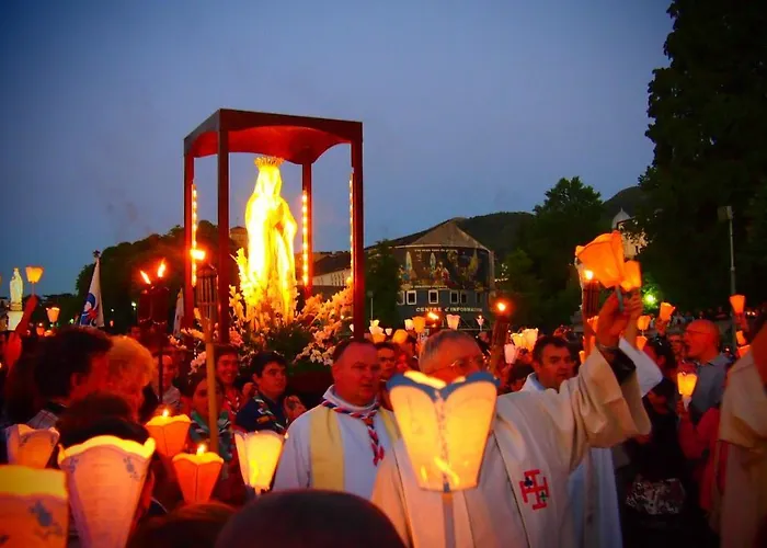 Hotel Calvaire Lourdes