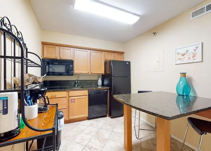 Islander Condominiums I