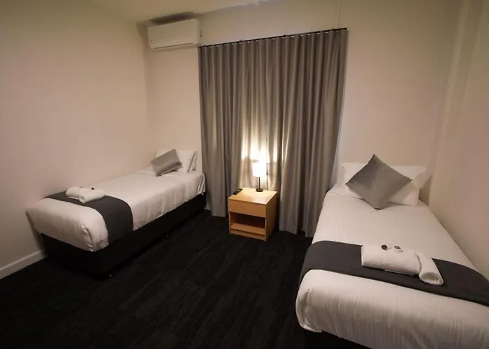 Sydney Junction Hotel
