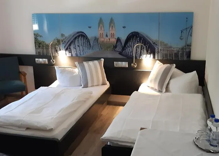 Hotel Baeren Garni
