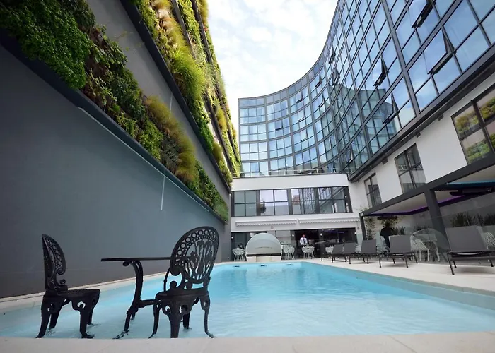 Holiday Inn Dijon Toison D'Or By Ihg