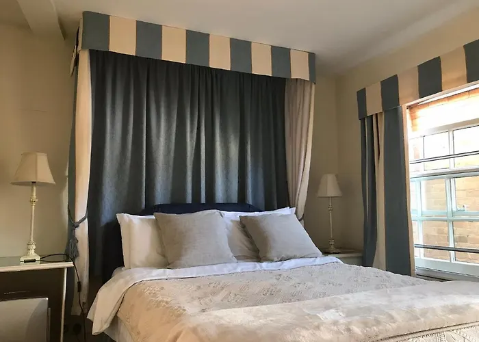 Bath Place Hotel