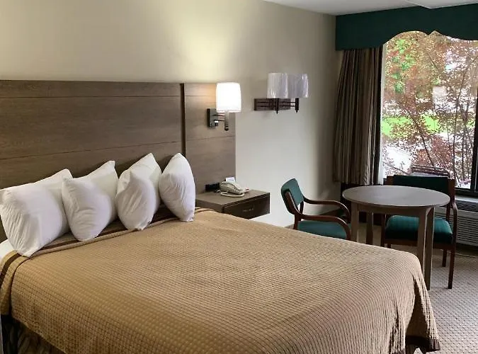 Riverside Motor Lodge - Pigeon Forge