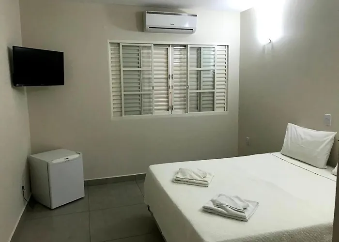Avare Plaza Slim