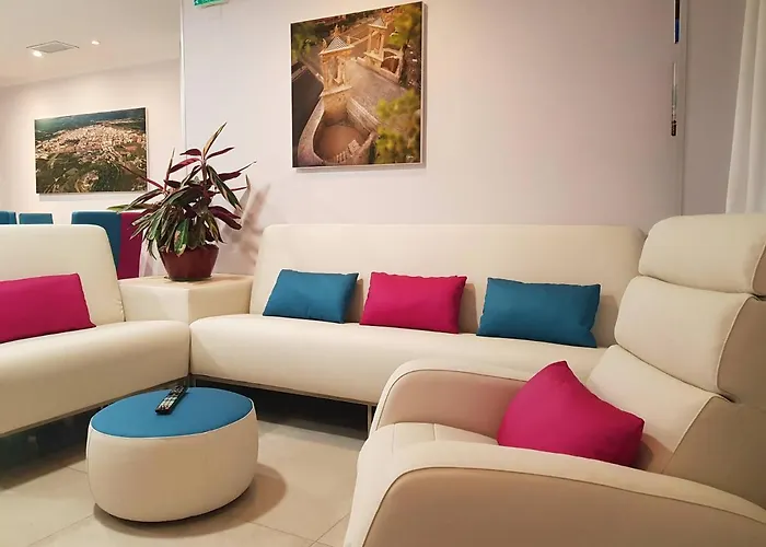 Hotel Avenida Plaza Alzira