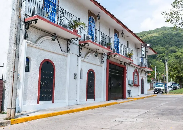 Hotel Isis