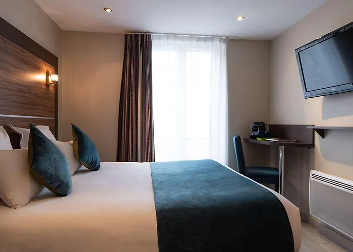 Hotel Apolonia Paris Montmartre; Sure Hotel Collection By Best Western