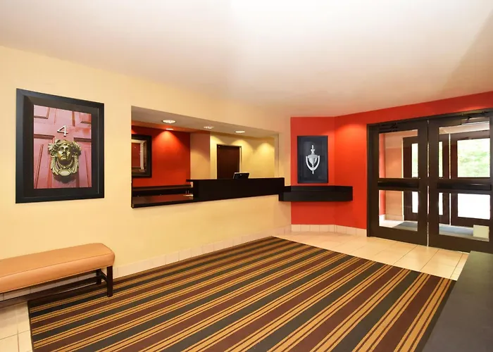 Extended Stay America Select Suites - Chicago - Naperville - West