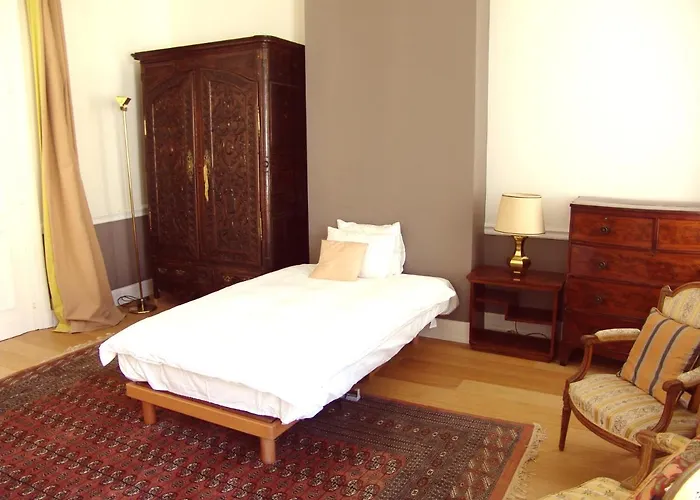Louise Chatelain suites