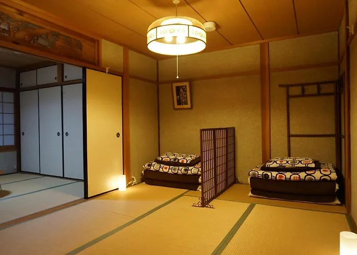 Guesthouse Ten-roku - Female Only