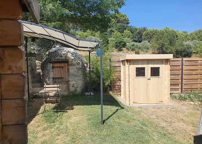 Bastide Bellugue Maison d'hôtes à La Ferme à 3 minutes de Lourmarin Cadenet