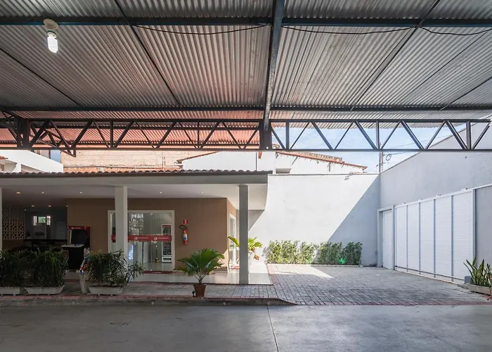 Mega Aeroporto Apenas 1 km de distância do Aeroporto de Fortaleza