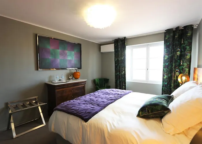 Suite privée du balcon du vieux port Marseille