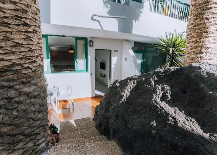 Central Location In A Great Complex With 300Mbps Internet