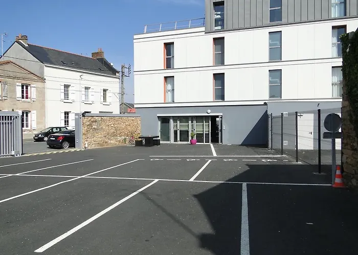 Hôtels pas chers à Cholet