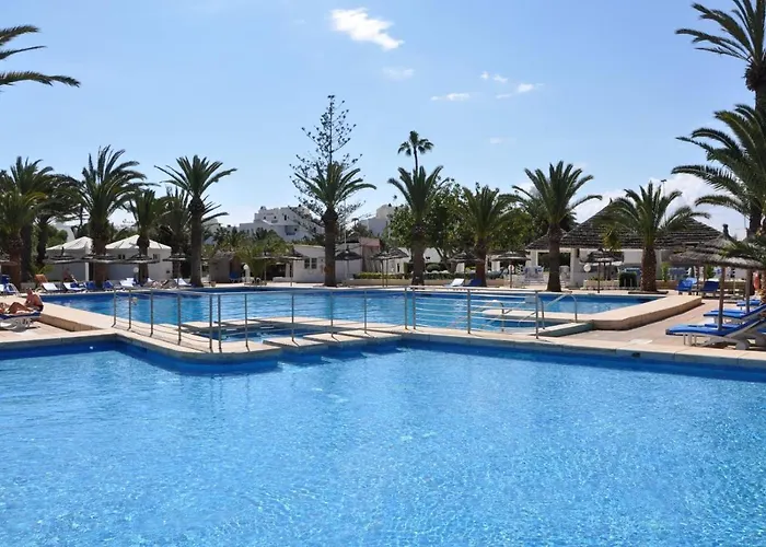 Kanta Resort And Spa