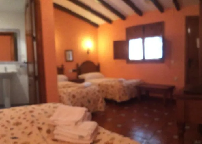 Hotel Hermanos Macias