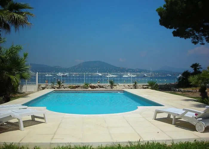 Villa Playa Del Sol - B1