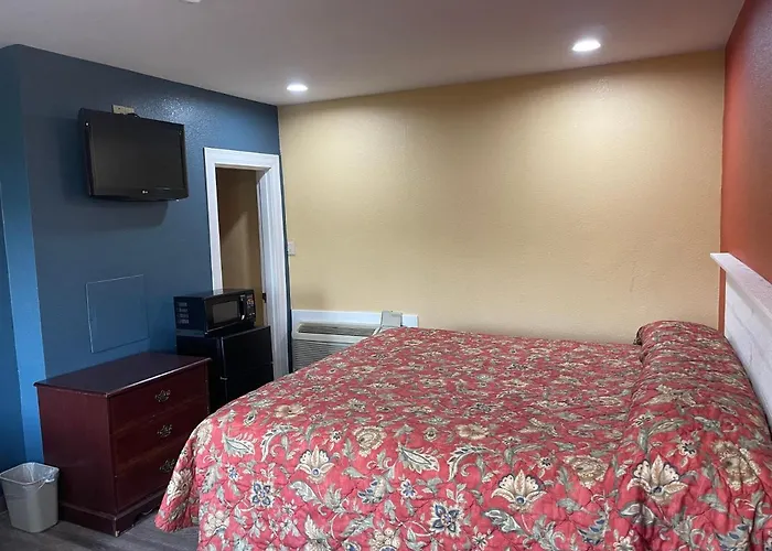 Kenwood Court Motel