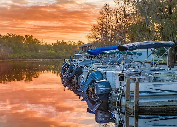 Camp Mack Lodge, Marina & Rv Resort