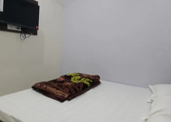 Hotel Chouhan Paradise