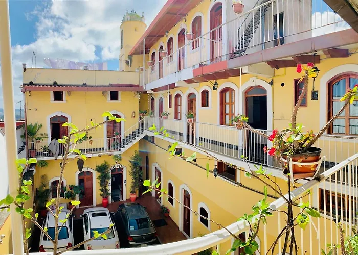Hotel Real de Juarez
