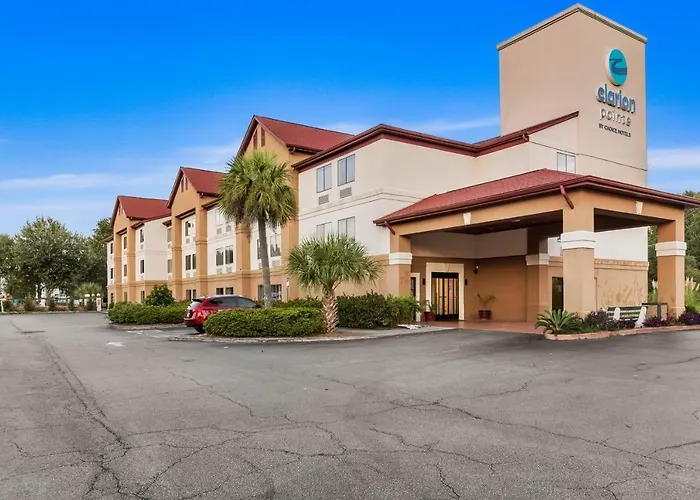 Clarion Pointe Savannah Gateway I-95
