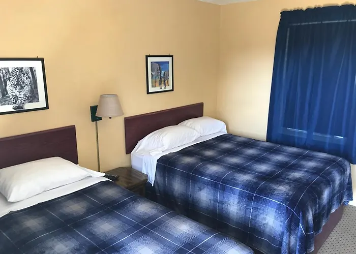 Highland Court