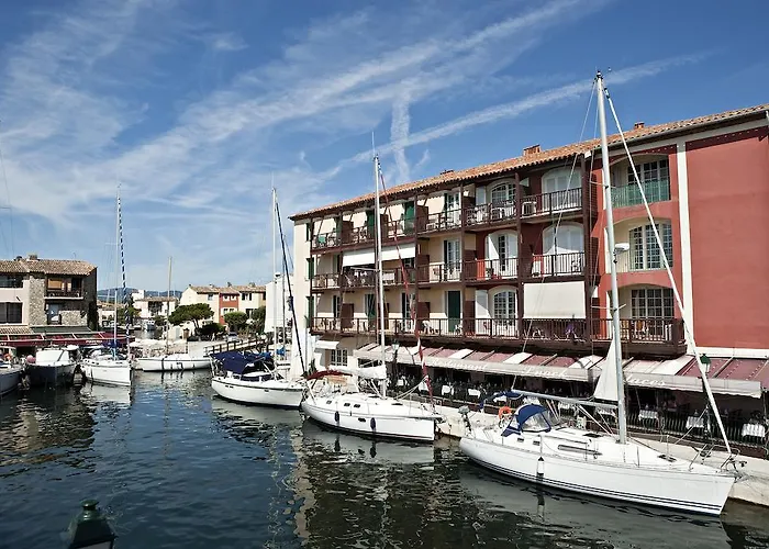 Le Suffren Hotel