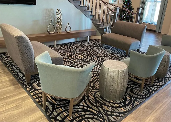 Clarion Pointe Atlanta Airport College Park Hotel