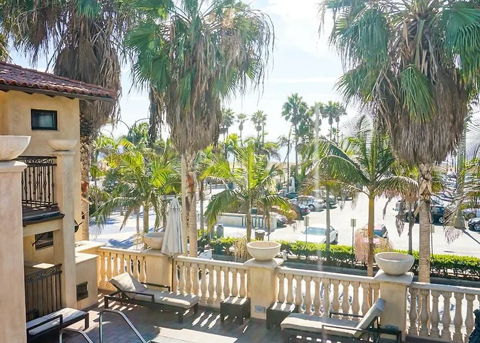 Balboa Inn, On The Beach At Newport