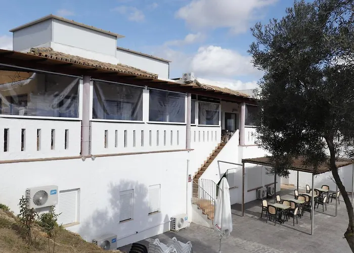 Hostal Restaurante Benalup Golf