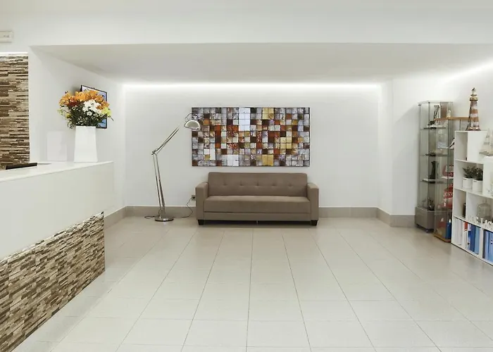 Aparthotel Flora Park & Aquarock Cala'N Bosch 