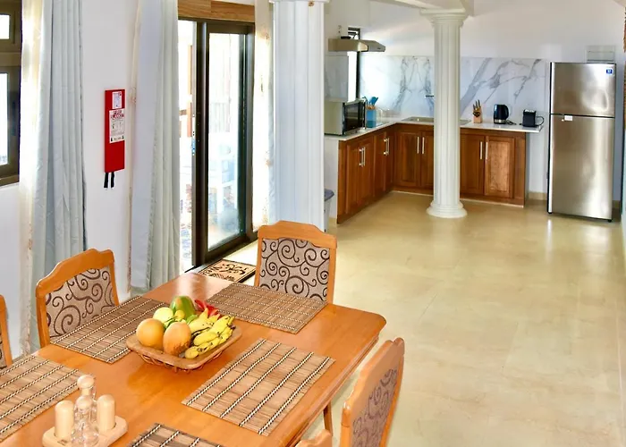 La Petite Maison&Sea Splash
