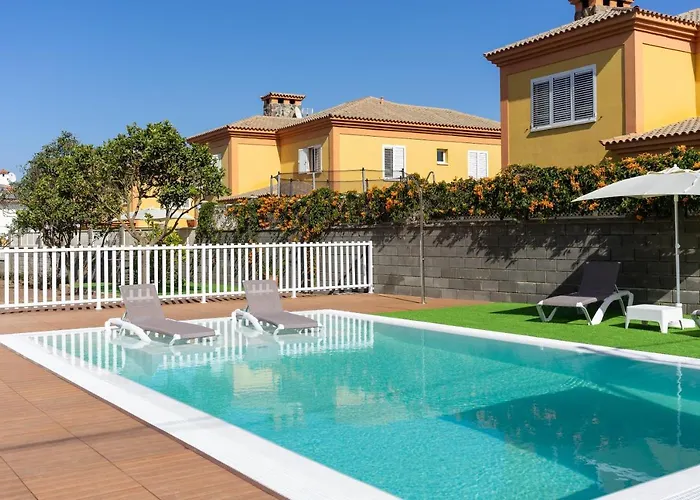 Albor Suites