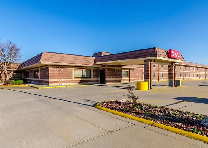 Golden Hotel Wichita Airport