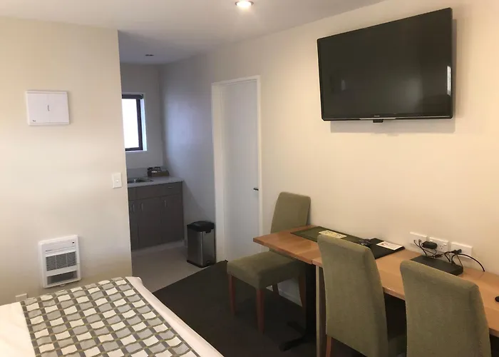 555 Motel Dunedin