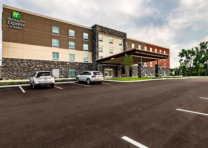 Holiday Inn Express & Suites Dayton East - Beavercreek By Ihg