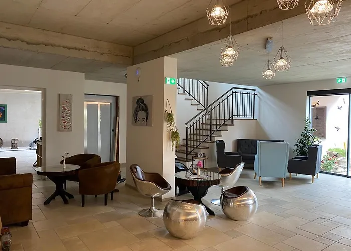 Stockers kleines Dorfhotel