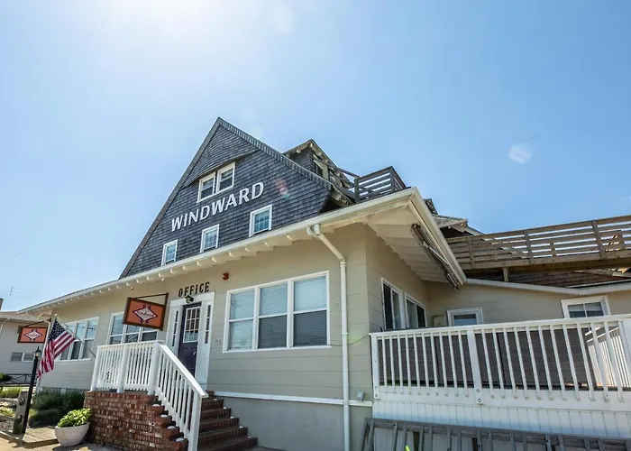 Windward At The Beach