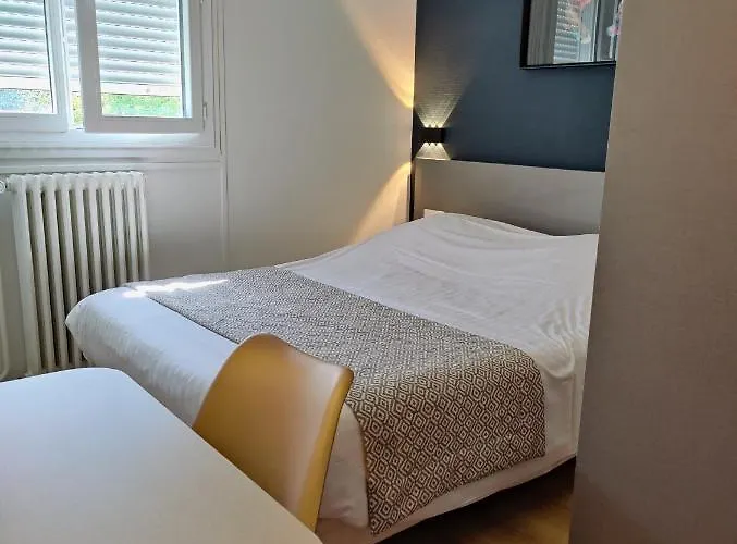 Hotel Des Lices - Angers