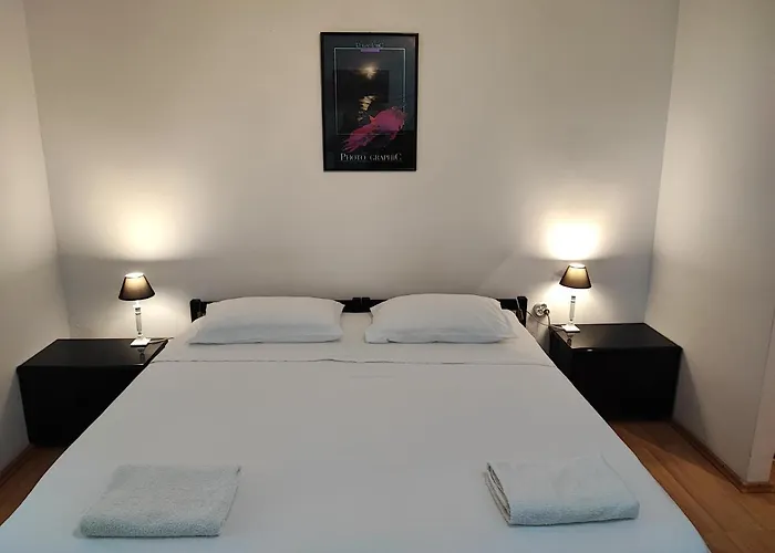 Private Accommodation Raspudic