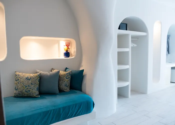 Aloni Hotel & Suites