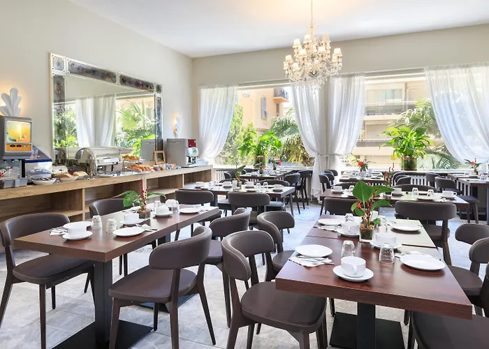 Hôtel Locarno Nice